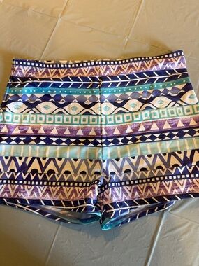 Stretch High-Waist Tribal Print Women's Shorts - Blue & Teal